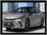 Sport Styling, Toyota Camry XSE HEV